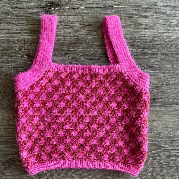 Zara Bright Pink Knit Top - Picture 2 of 5